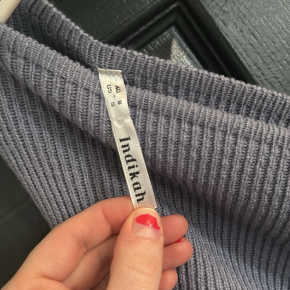 Women’s Knit Dress - Picture 2 of 4